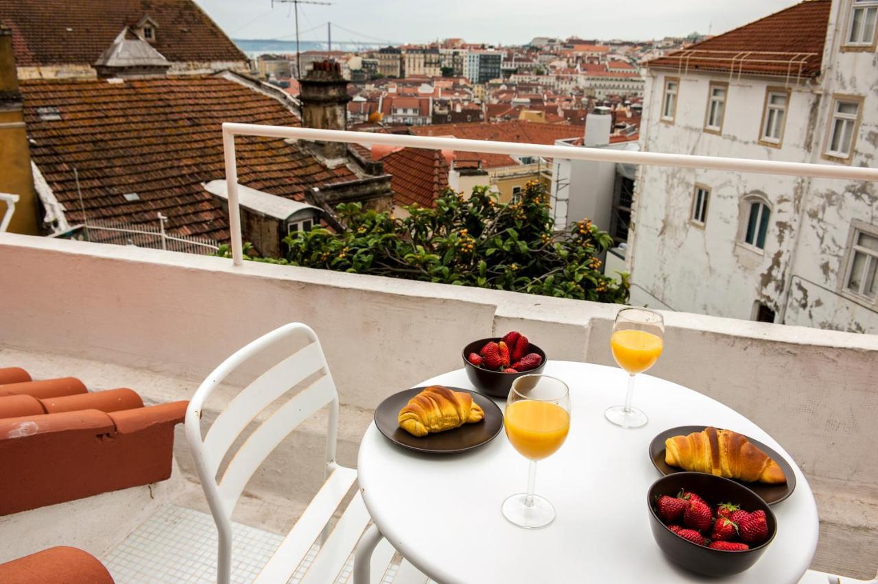 Portas Do Castelo Apartments Lisbon Exterior photo
