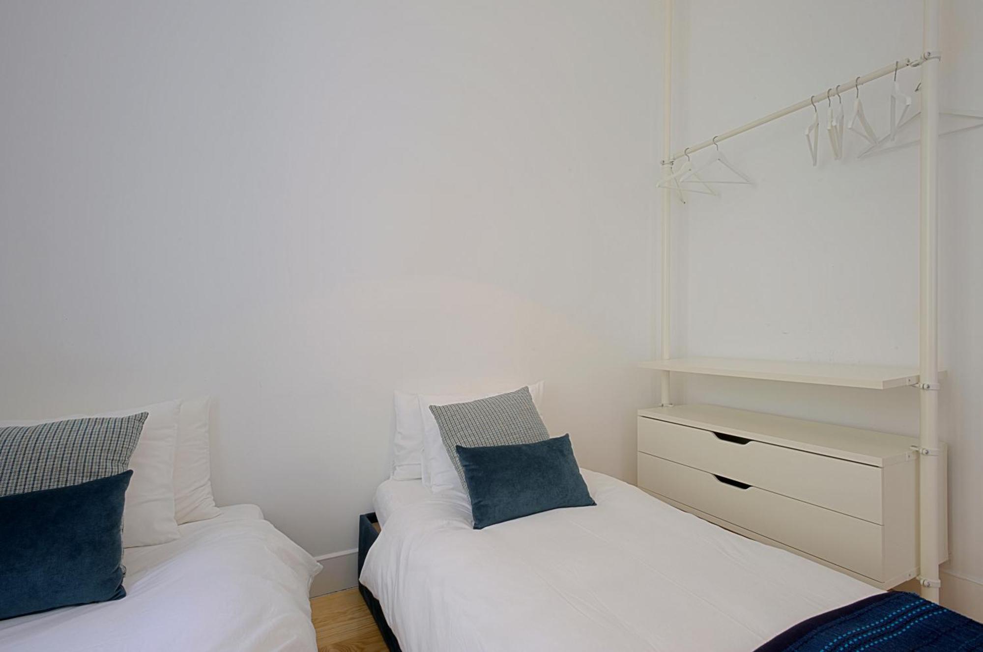 Portas Do Castelo Apartments Lisbon Room photo